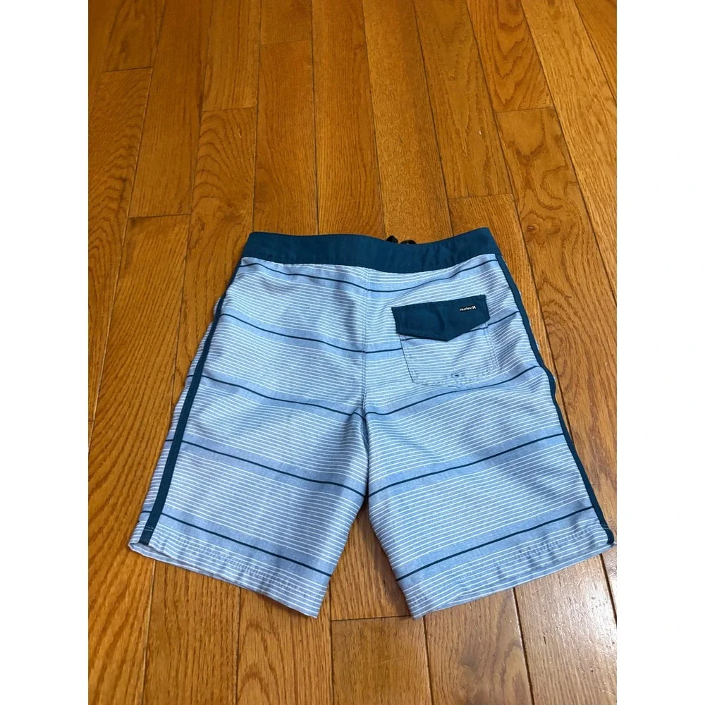 Hurley Boys Blue Striped Board Shorts beach vacation Swim Trunks Size 8/24